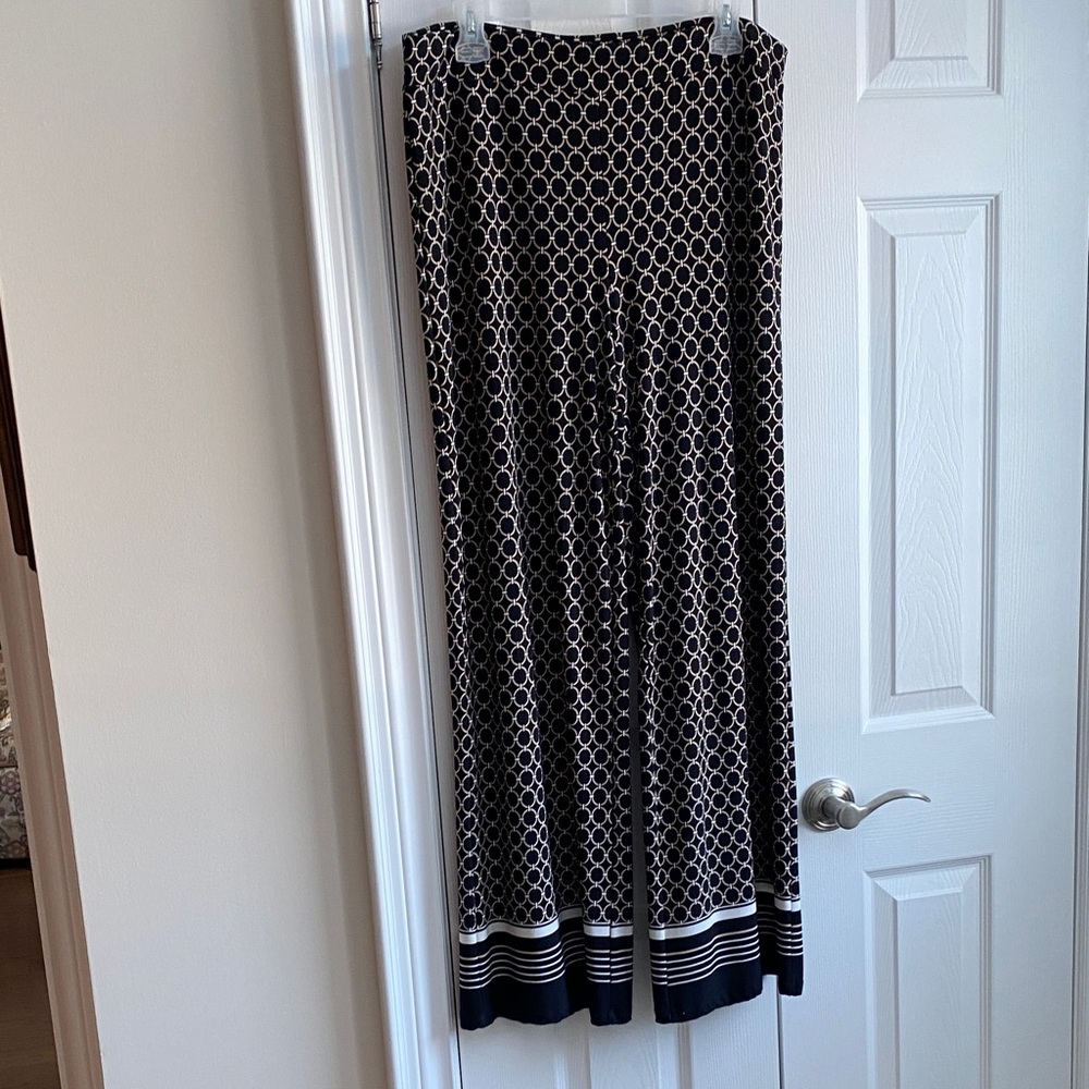 Elegant Black and White Wide Leg Pants